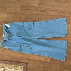 Women's wide leg jeans
